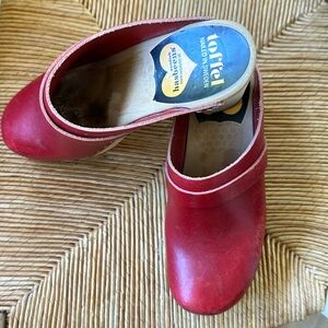 Swedish hasbeens Women Clogs